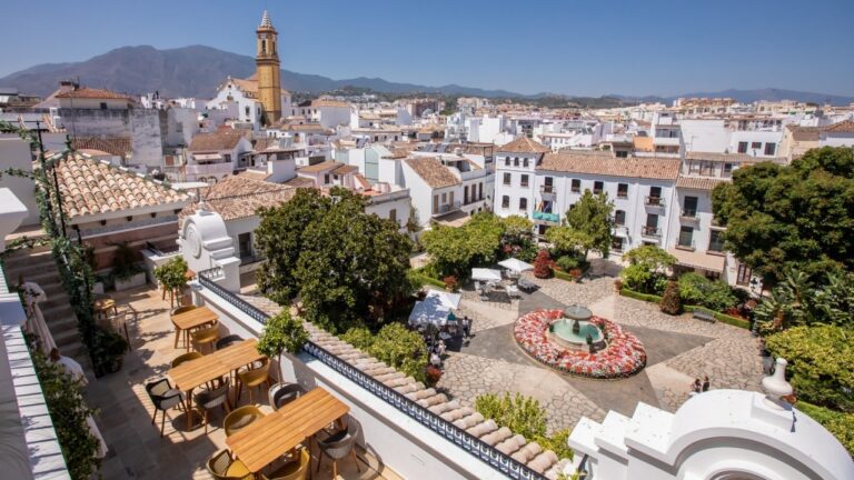 Die Gemeinderat führt eine wegweisende Maßnahme zur Reduzierung der Müllgebühr für Bürger ein, die im Recyclingzentrum recyceln.