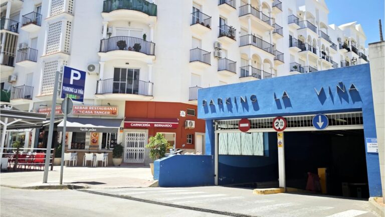 18c49becaa5c66c84a800505ecfa4b9d-1