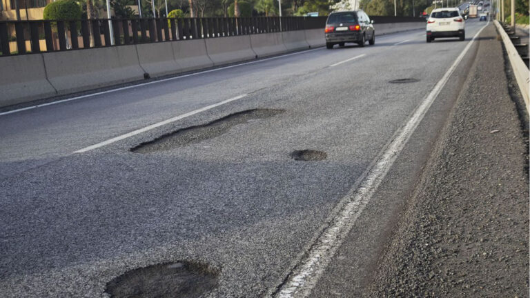 19aa1d39488001458e26fcce897e93f0