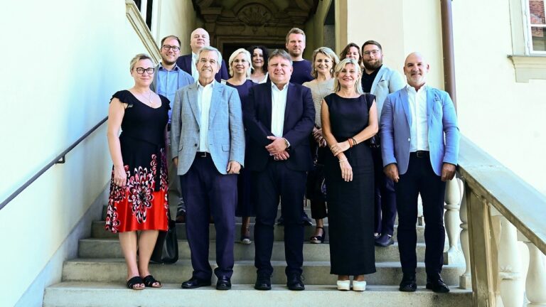 213bec0527b59705e9900328b4362474