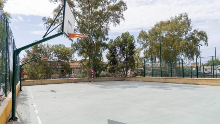 2a0bb9bdca51039b19a69e19ddcdb587