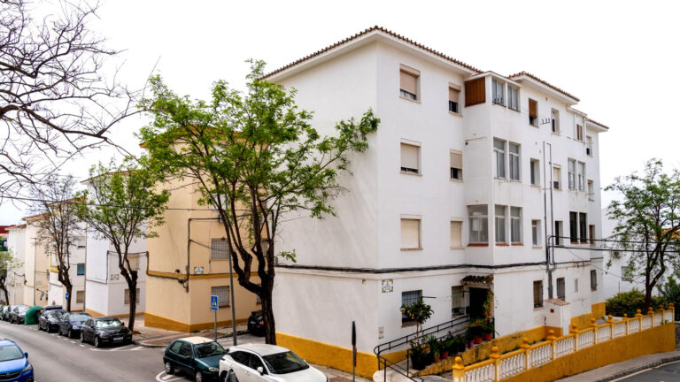 3fb8559c1791b0b6fd573641bba228b9