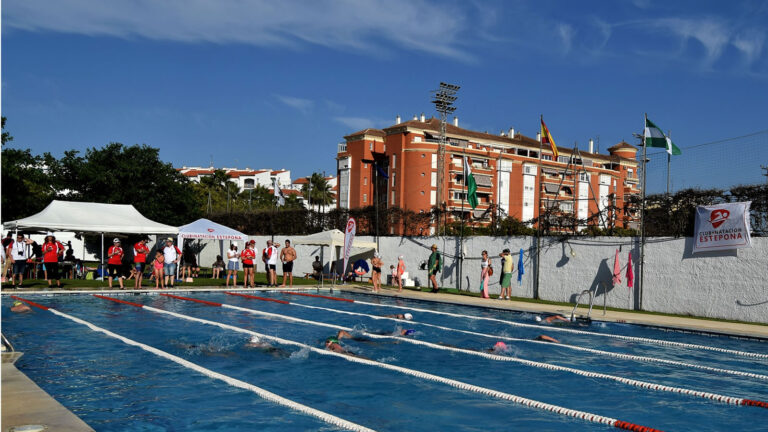 53f82cb3b435a00fd4362ef286ce49a9