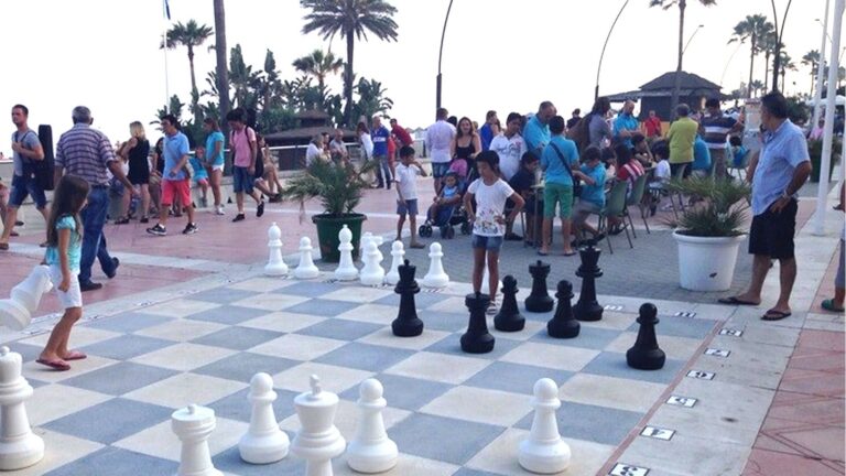 5adef1b4d3b885d2a4e32b8d1765a406