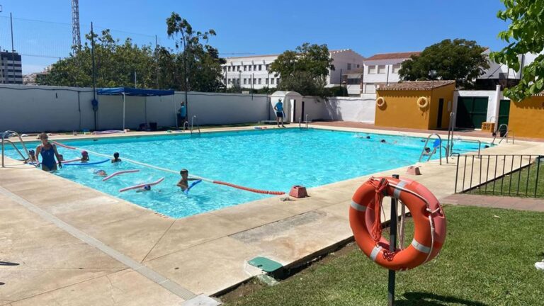 Rathaus eröffnet Anmeldezeitraum für die Sommer-Sportaktivitäten 2025