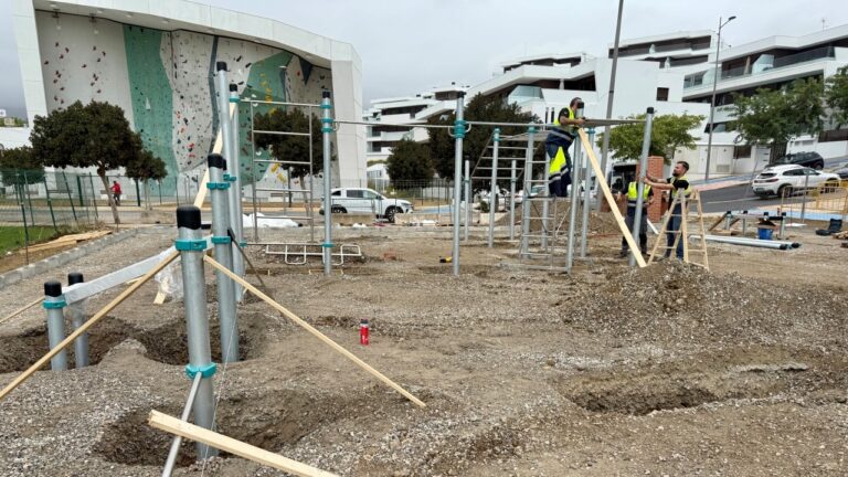 ba0e79fdaa0fcf9bed9a9d8d53376ae5