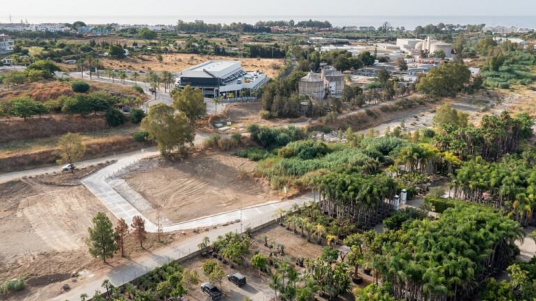 e5bc2cf8adb4823e1caab60b23b74d1a