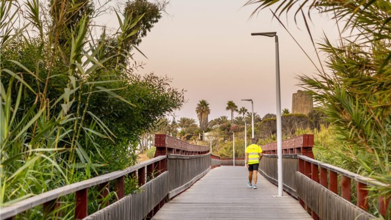 f93dcdf117e6d690dbd84d9d217bbd7c